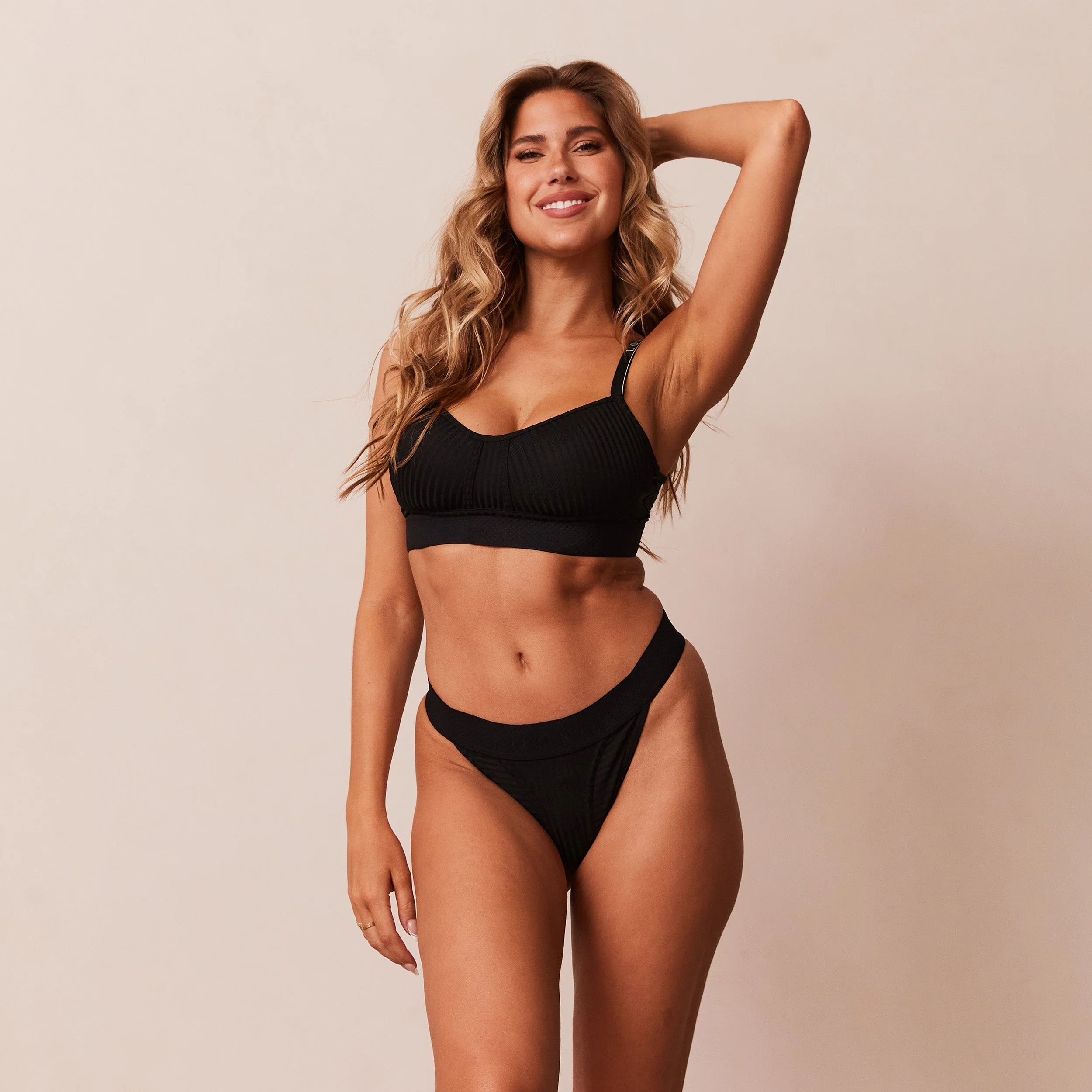 Bare Bra - Black - Image 3