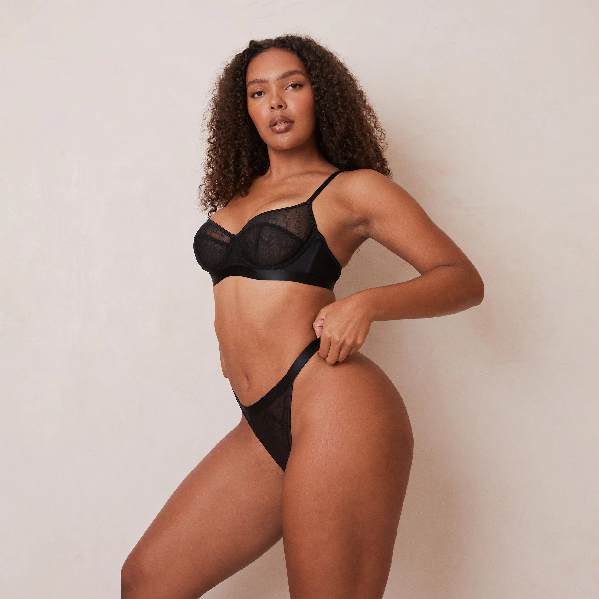 Chic Balcony Bra - Black - Image 11